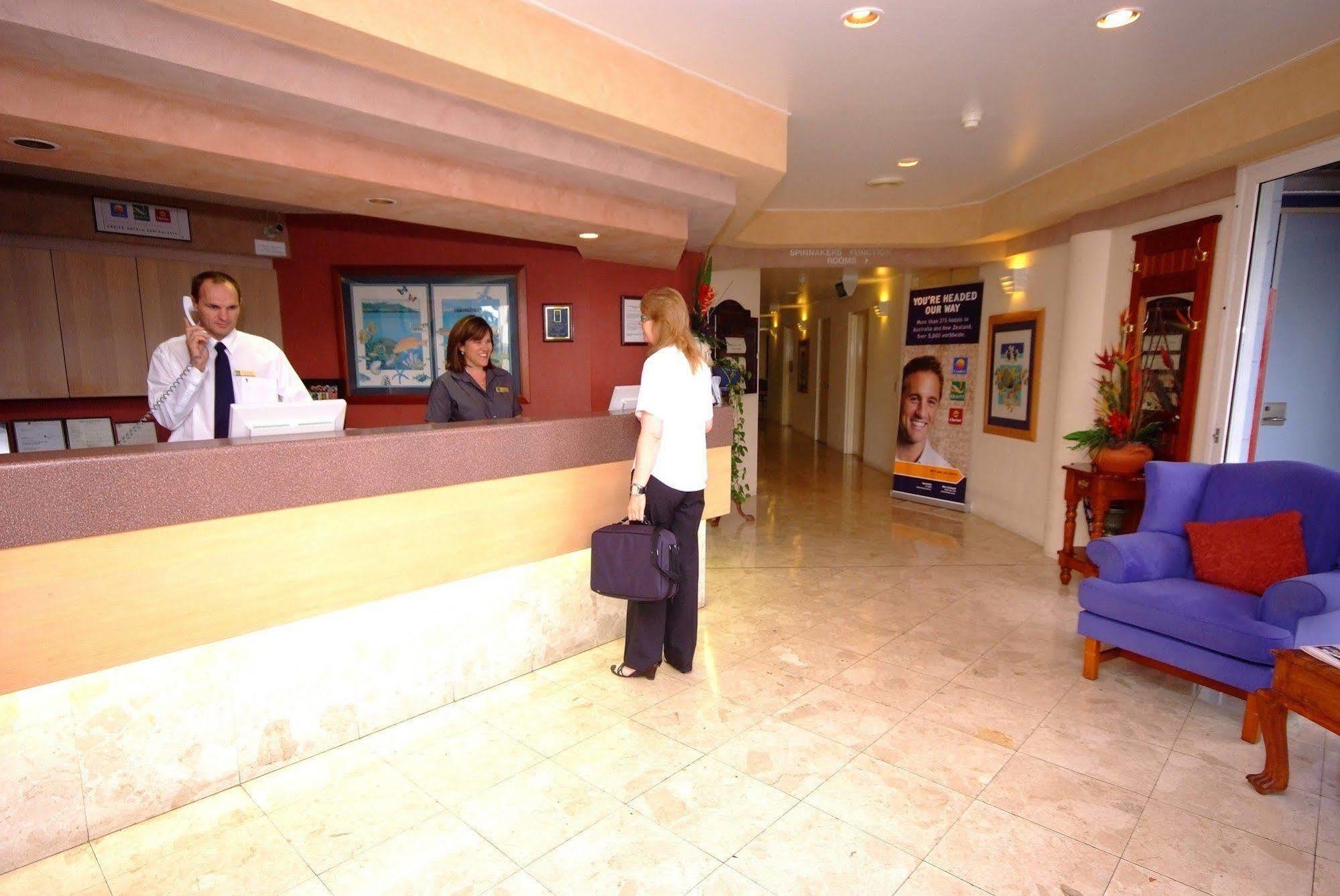 Ocean International Hotel แมคคาย ภายนอก รูปภาพ