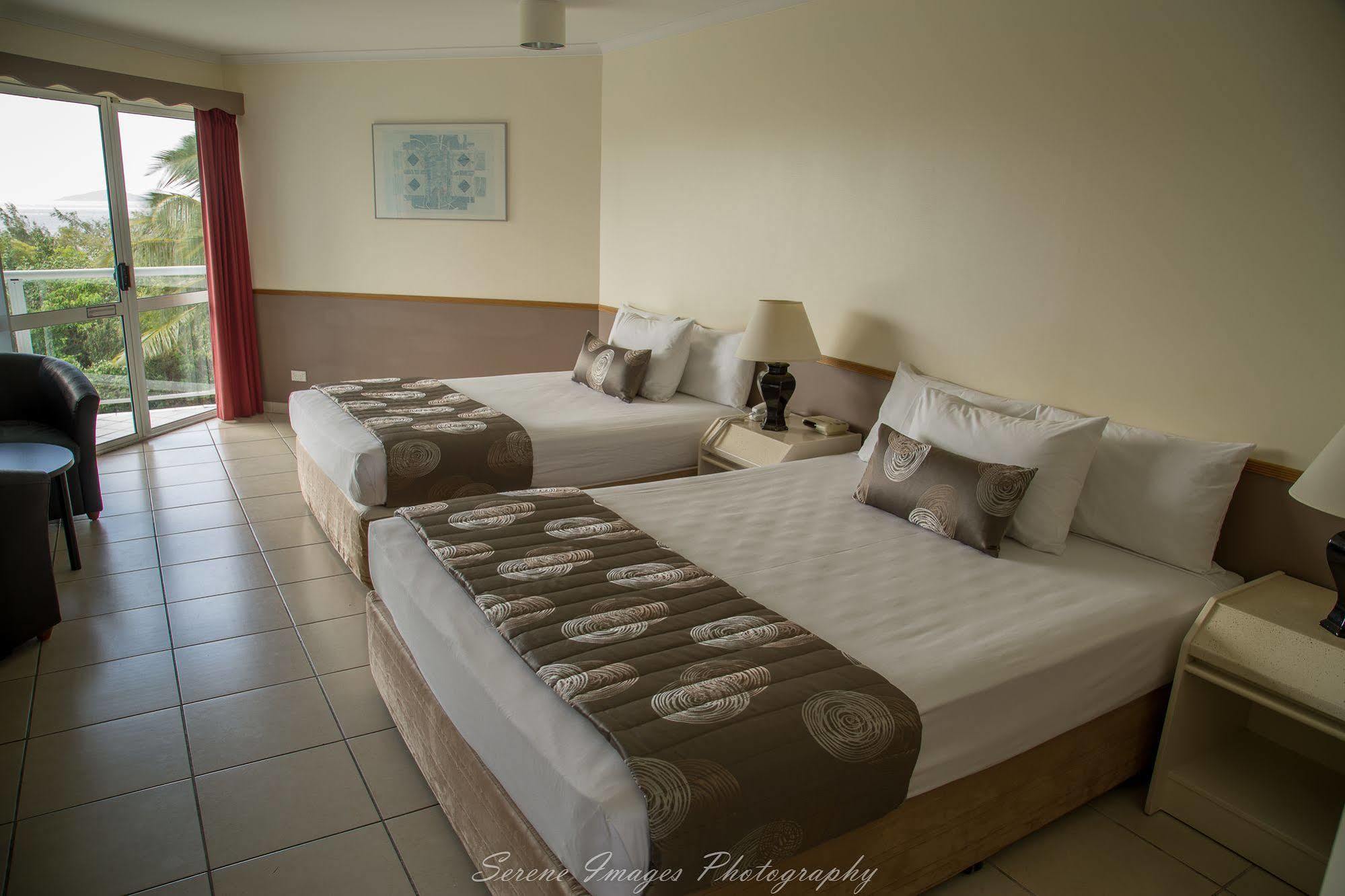 Ocean International Hotel แมคคาย ภายนอก รูปภาพ